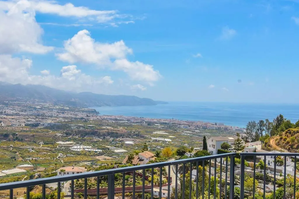 Gran Villa Con Bonitas Vistas location